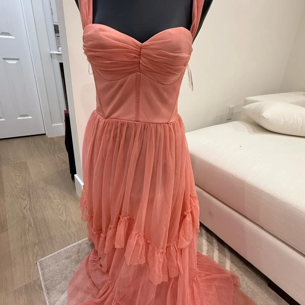 Lulu's Strapless Coral Dress - Picture 3 of 6